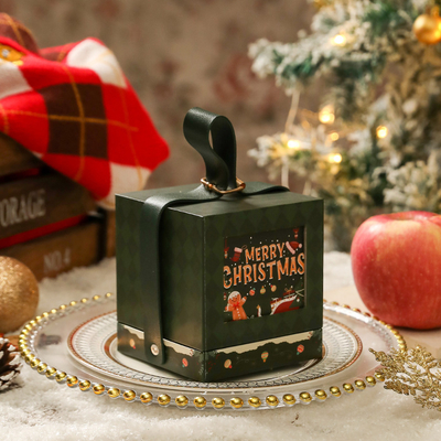 Caja de regalos de Navidad de lujo Elegante diseño de oro rojo Para celebraciones familiares