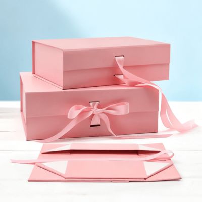 Caja plegable de cinta con logotipo personalizado, calidad, rosa, negra, forma rectangular, embalaje de papel artístico magnético para laminación mate y relieve