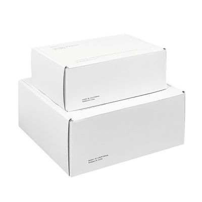 Estilo de moda Rectangular Mailer Papel Caja Blanco zapatos y ropa Cajas de envío