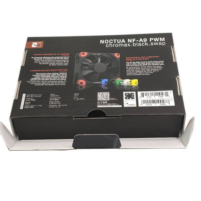 Certificado Caja de envío corrugada de tres capas para envases de ropa de lotes pequeños