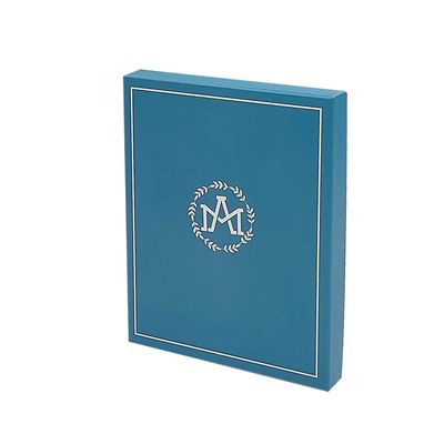 Capa de ropa personalizada y caja base 2 cajas de cartón rígido de piezas con tapas