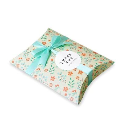 Envase de almohada de papel pequeño para el embalaje de la superficie de papel caliente / UV / barniz para favores de boda