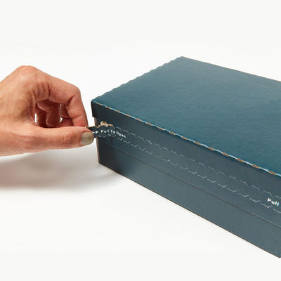 Cajas de correo de cartón corrugado personalizadas con sello de apertura de tira de lágrima fácil certificado por FSC