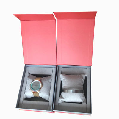 Caja de embalaje de regalo de joyas con logotipo personalizado con inserción de terciopelo en laminado mate o brillante