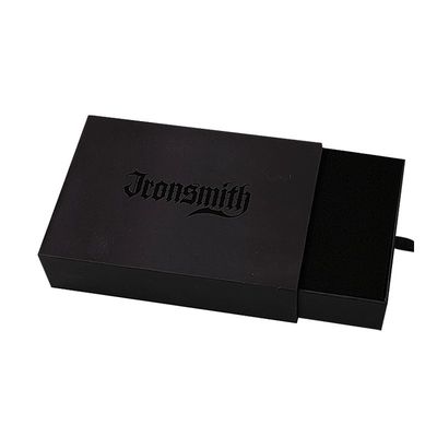 Cajas de collar negro mate calificadas ISO9001 para embalajes personalizados CMYK/PANTONE