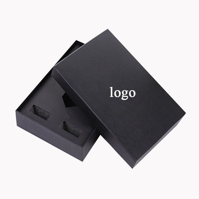 Cajas de collar negro mate calificadas ISO9001 para embalajes personalizados CMYK/PANTONE