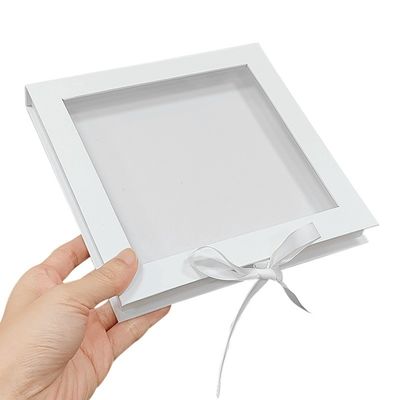 Embalaje de collar de cartón con colgajo magnético a medida ecológico con ventana transparente