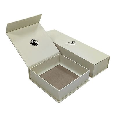 Pulsera Con Muñeca Collar de Joyería Caja de paquete con 1000g de cartón y acabado de papel caliente