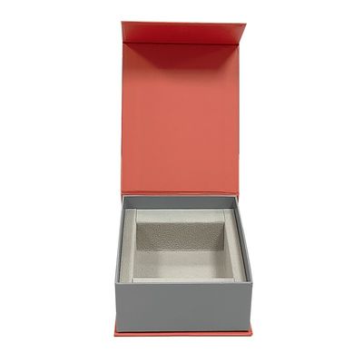 Caja de regalo rígida hecha a mano de tamaño personalizado Magnético en forma de libro de papel Para el embalaje del cinturón del reloj
