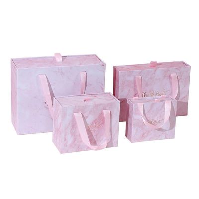 Papel rígido de lujo Embalaje de cajas de cajones pequeños con logotipo personalizado y material reciclable