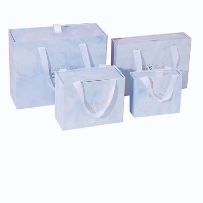 Papel rígido de lujo Embalaje de cajas de cajones pequeños con logotipo personalizado y material reciclable