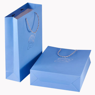 OEM Ropa de ropa zapatos Bolsa de papel Bolsas de compras de lujo personalizadas