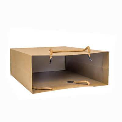 Bolsas de compras de papel Kraft marrón Impresión offset de ropa Bolsa de papel Logotipo personalizado