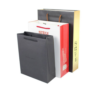 Bolsas de papel personalizadas recicladas con mango de laminado mate / brillante