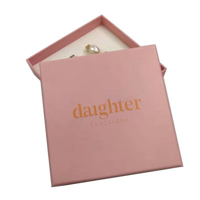 Logotipo personalizado collar de pendientes joyas caja de embalaje de regalo con espuma inserción caja de cartón rígida para anillos y pulseras