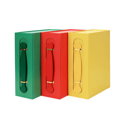 Caja de regalo con logotipo personalizado hecha de cartón reciclable exquisito con mango práctico de cuero