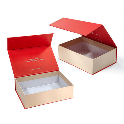 Caja de regalo de tema de Navidad de lujo rojo magnético personalizado de cerradura magnética rígida biodegradable envasado con mango