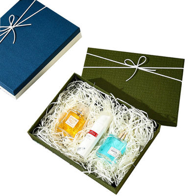 Caja de embalaje cosmético personalizado de cartón de lujo con tapa y caja de regalo personalizada con cinta