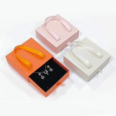Caja de papel de cartón negro de lujo, de moda, joyería de regalo, cajón de diapositivas, caja de embalaje con su propio logotipo.