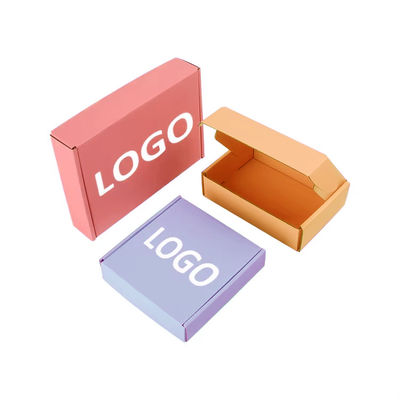 Impresión de logotipo de tamaño personalizado Caja de correo corrugada pequeña Caja de papel de embalaje cosmético auto sellado Caja de envío
