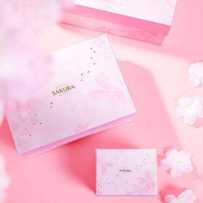 Bolsas de compras populares Impresión offset Embalaje Bolsa de regalo de papel Con mango