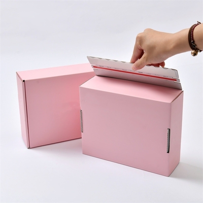 Caja de cartón corrugado impresa en CMYK / PANTONE para envío de productos de cuidado de la piel, regalo, diseño de lujo personalizado