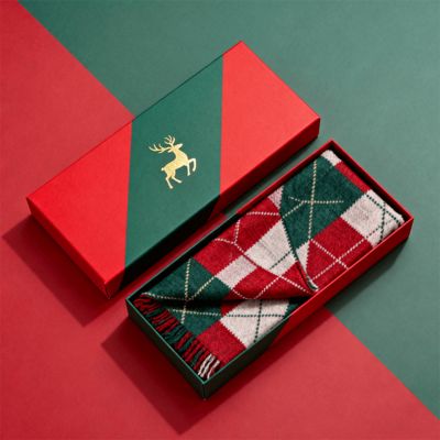 Cajas de regalo de Navidad de lujo personalizadas Cartón rígido mate para embalaje Bufanda vestido ropa interior camisa Materiales asépticos reciclados