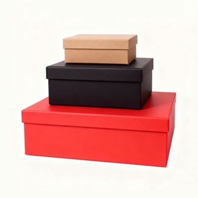 Juego de cajas de regalo planas de lujo personalizadas con tapa naranja y base con bolsa de papel. Características: Laminación mate, estampado en relieve, impresión con lámina dorada.