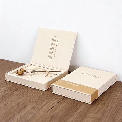 Caja de embalaje de regalo magnética de cartón rígido Eva con logotipo personalizado para tarjetas deportivas