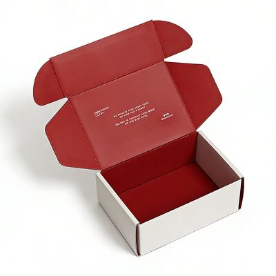 Cajas plegables y recicladas de cartón blanco personalizado para el envío y embalaje de ropa con logotipo