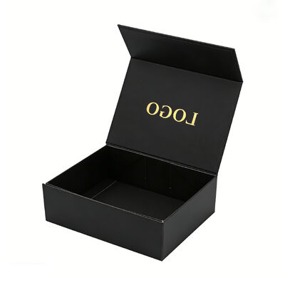 Venta al por mayor de embalaje magnético ecológico cajas de regalo manija personalizada esponja de cartón negro laminado para tarjetas deportivas